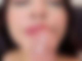 Live cam show with NaiaRose - Brown Eyes Toys on TeamSkeetLive