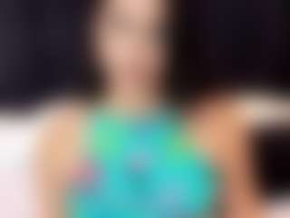 Live cam show with NaiaRose - Brown Hair Toys on Hubzter Live