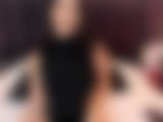 Live cam show with NaiaRose - Interactivetoy on CamClone