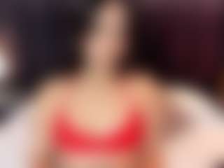 Live cam show with NaiaRose - Cowgirl on Gym Cam Girls