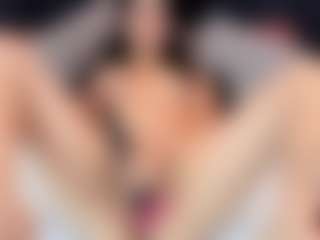 Live cam show with NaiaRose - Tight on livesuperchat.net