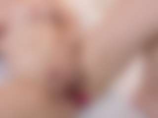 Live cam show with Sophie-Harvey - Normal on Hubzter Live