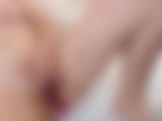 Sophie-Harvey's Live Sex Cam Show