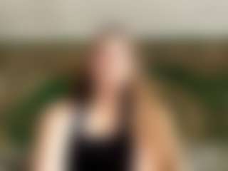 Live cam show with Emma - New Bedroom on SpankPalCams