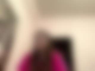 Live cam show with Emma - Gray Eyes on Camsoda