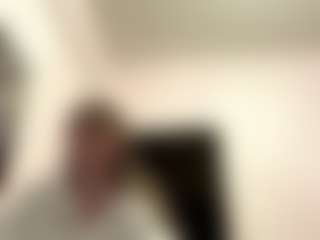 Live cam show with Emma - Bedroom on Dare Cams