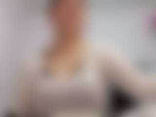 Live cam show with Emma - Hairy Pussy on camgirlchat.live