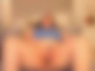 Live cam show with Adel-Williams - Joi on live.xheat.ai