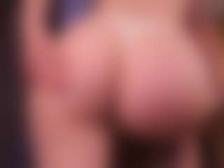 AnnelleWashup's Live Sex Cam Show
