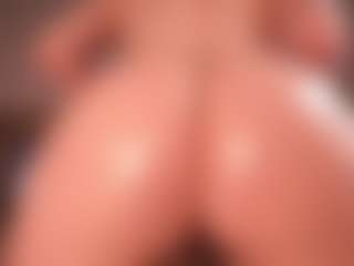 AnnelleWashup's Live Sex Cam Show