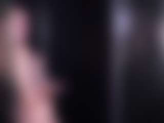 Live cam show with AnnelleWashup - Camel Toe on sexylive.show