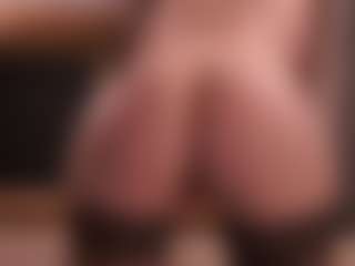 Live cam show with AnnelleWashup - Camel Toe on Strip Flash - Live Sex Shows