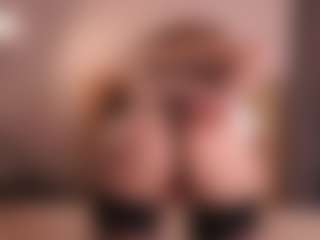 AnnelleWashup's Live Sex Cam Show