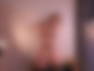 Live cam show with Annelle - Blue Eyes on xblisslive.com