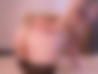 Live cam show with Annelle - Blue Eyes on Camsoda