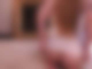 Live cam show with Annelle - Camel Toe on Camming Site