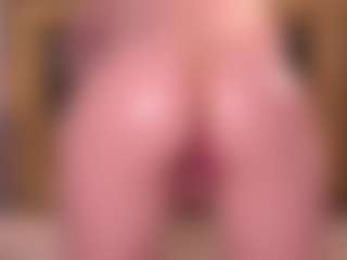 Live cam show with Annelle - Dildo Or Vibrator on Free Soda