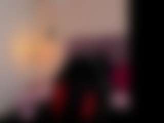 CandyLoverr's Live Sex Cam Show