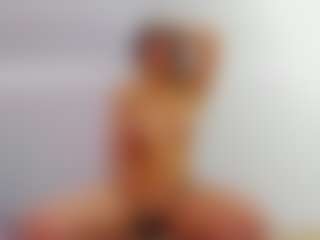CandyLoverr's Live Sex Cam Show
