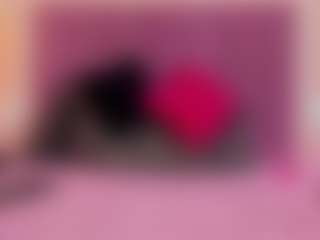 CandyLoverr's Live Sex Cam Show