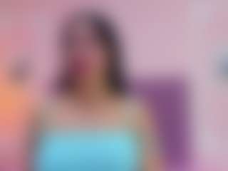 CandyLoverr's Live Sex Cam Show