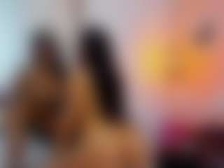 CandyLoverr's Live Sex Cam Show
