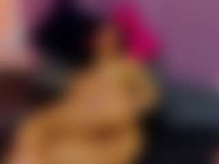 CandyLoverr's Live Sex Cam Show