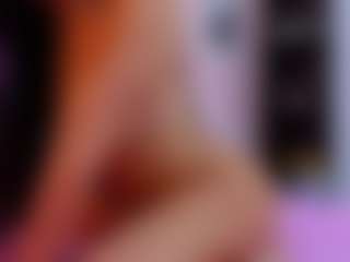 CandyLoverr's Live Sex Cam Show