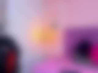 CandyLoverr's Live Sex Cam Show