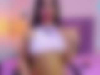 CandyLoverr's Live Sex Cam Show