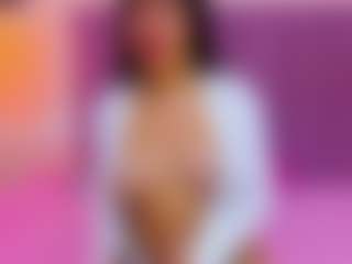 CandyLoverr's Live Sex Cam Show