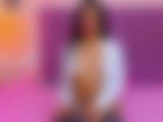 CandyLoverr's Live Sex Cam Show