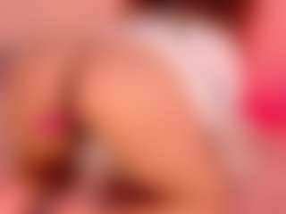 Dahliabrowniee's Live Sex Cam Show