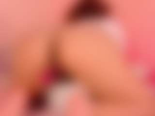 Live cam show with Dahliabrowniee - Petite on live18s.com