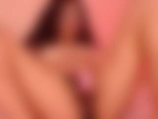 Live cam show with Dahliabrowniee - Brown Eyes Lovense on Camsoda
