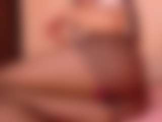 Live cam show with Dahliabrowniee - Glasses on parknlotfishbdy