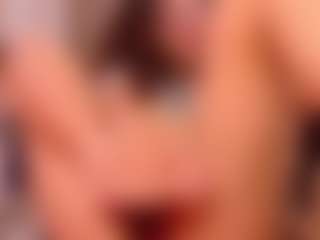 Live cam show with Dahliabrowniee - Lingerie on CamClone