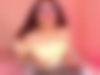 Live cam show with Dahliabrowniee - Black Petite on eurowanks.com