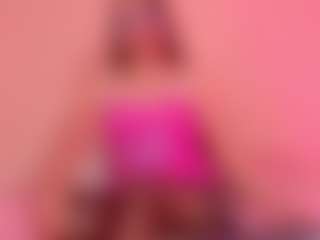 Live cam show with Dahliabrowniee - Glasses on Camsoda