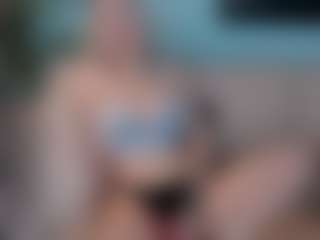 DragonFlya's Live Sex Cam Show