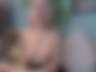 DragonFlya's Live Sex Cam Show