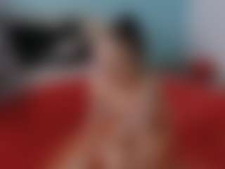 Live cam show with DragonFlya - Blonde Hair on StripNow
