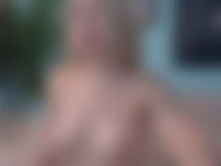 DragonFlya's Live Sex Cam Show