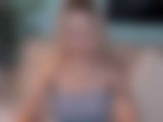 Live cam show with DragonFlya - Blue Eyes on CamClone