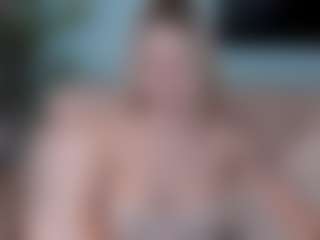 DragonFlya's Live Sex Cam Show