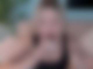 Live cam show with DragonFlya - Lush Blonde Hair on milfzrlive.com