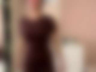 Live cam show with Rira - Skinny MILF on Camsoda