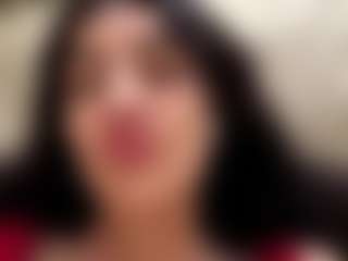 Live cam show with Rira - Skinny MILF on sexylivex.com