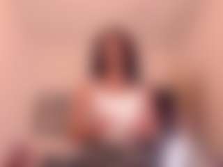 ElenoraWillinghurst's Live Sex Cam Show