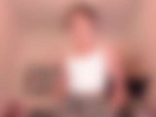 ElenoraWillinghurst's Live Sex Cam Show